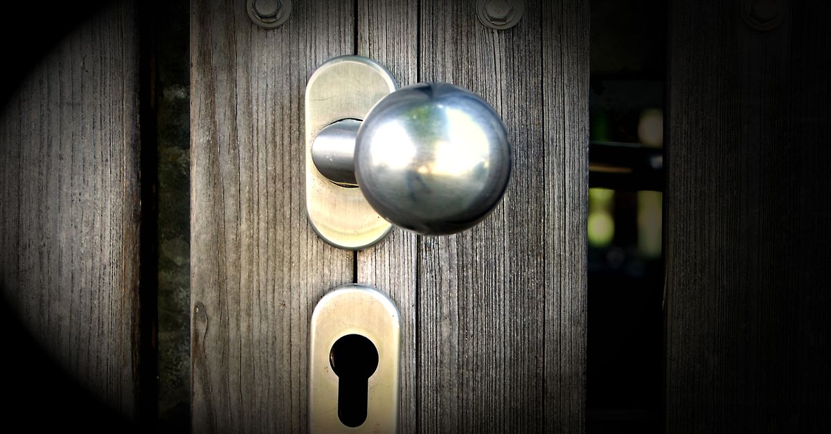 front door lock key — Bayside Locksmith Queens