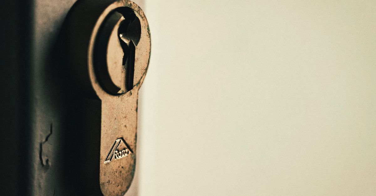 Locked Out of the House? Here's What Actually Happens When We Arrive — Bayside Locksmith Queens